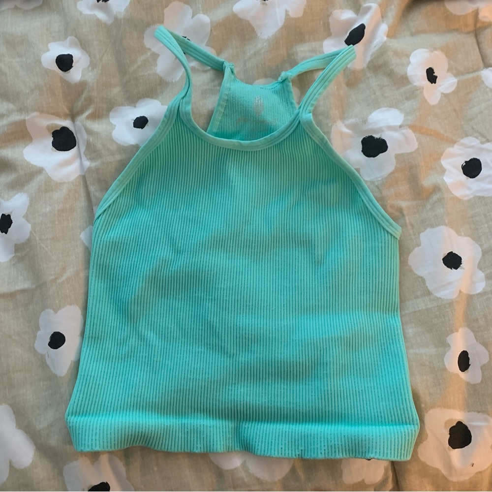 NWOT FREE PEOPLE MOVEMENT TANK